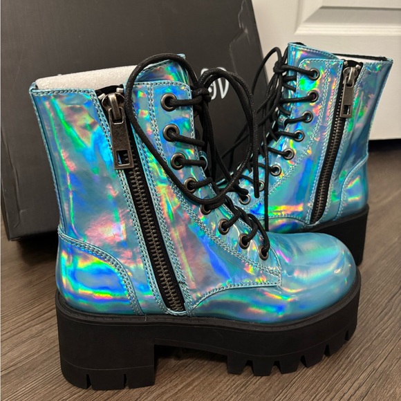 Dolls Kill Shoes - NIB Dolls Kill / Current Mood Walking On Water Combat Boots